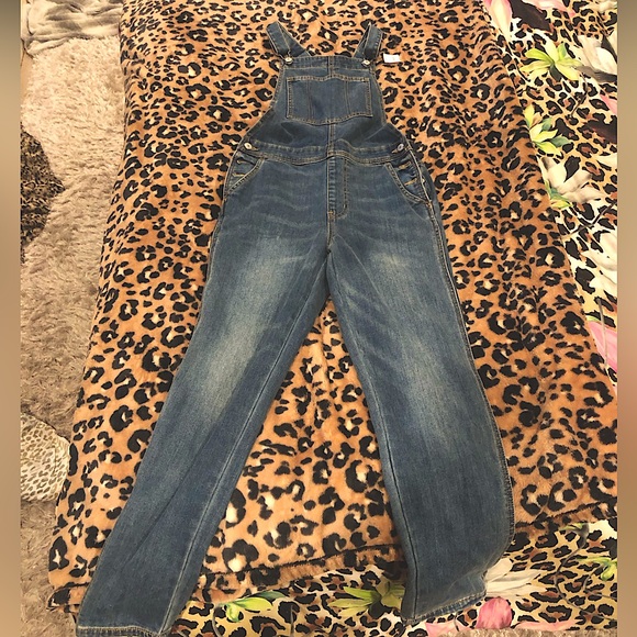 Overalls🤠 - Picture 1 of 3